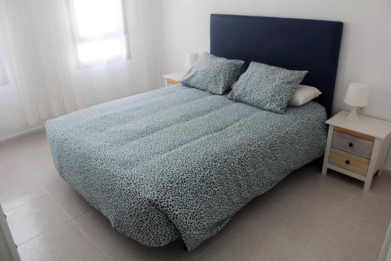 Elizabeth Beach Apartment With Seaviews! Торремолинос Экстерьер фото